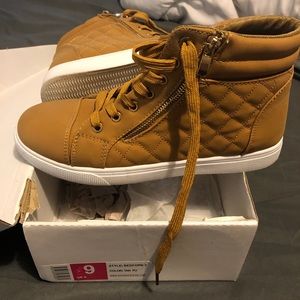 Soho girls ankle boots